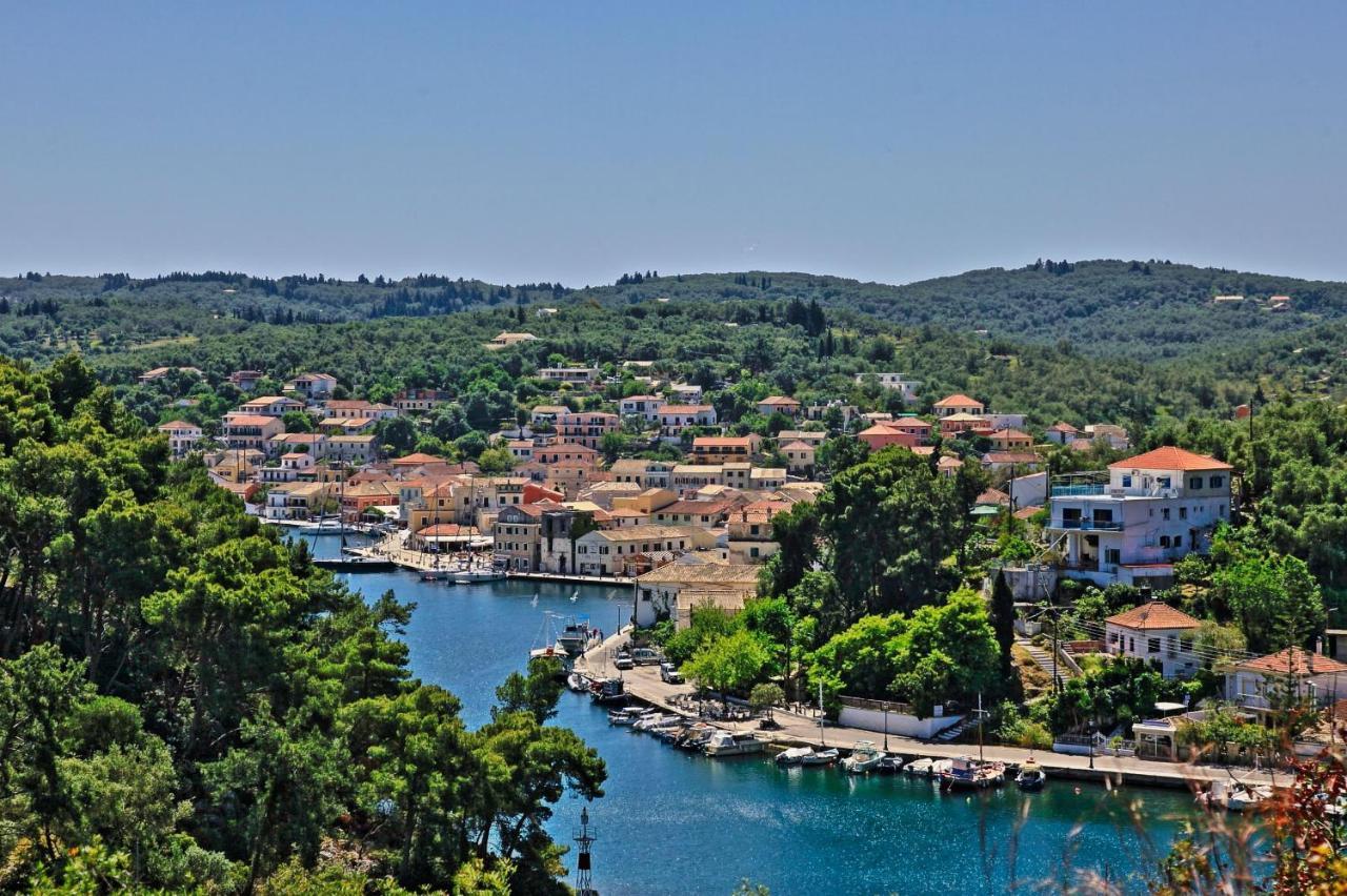 Villa Plagia Ґайос Екстер'єр фото